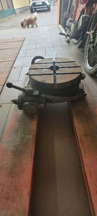 Stół obrotowy na frezarkę