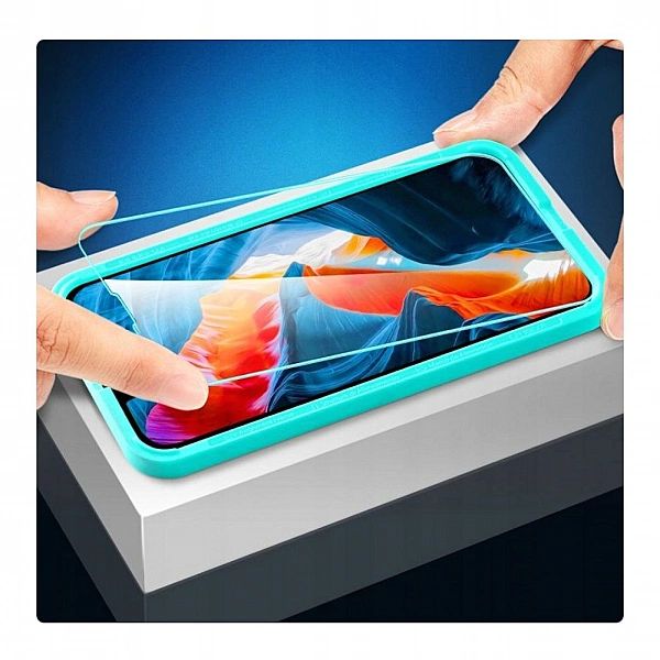 Szkło hartowane ESR do Apple IPHONE 13 / 13 PRO / 14 / 16e / SE 2025/2