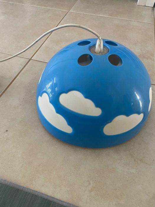 Candeeiro criança teto