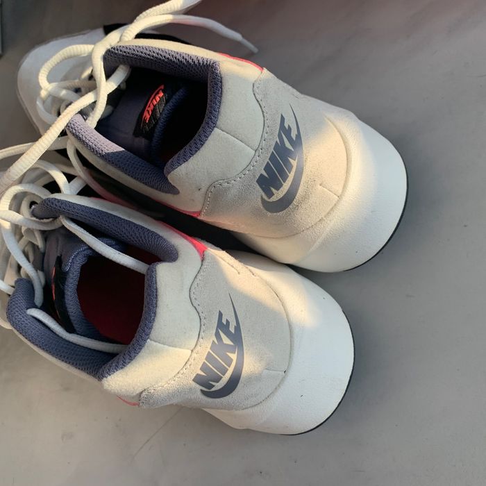 Nike Pantheos White / Infrared