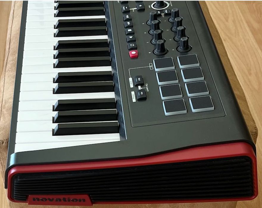 Controlador Novation Impulse 49, como novo