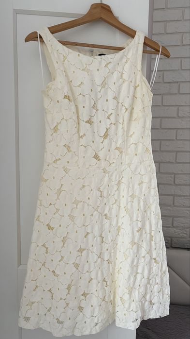Elegancka sukienka na okazje 38