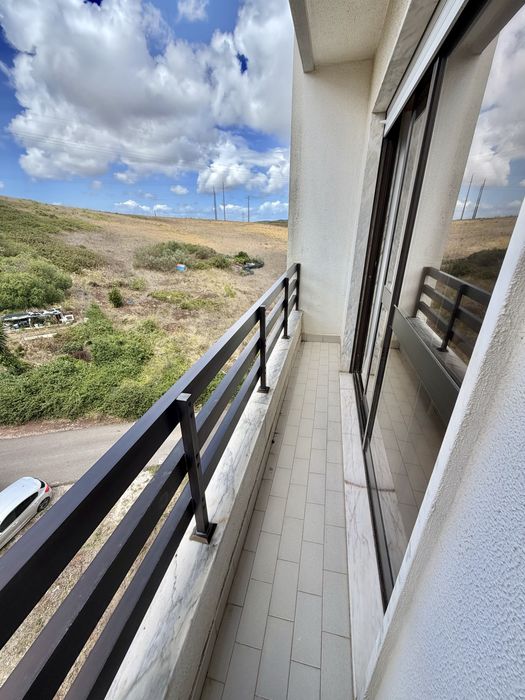 T2, 5.º andar, 90m2, Avenida do Miradouro, queluz