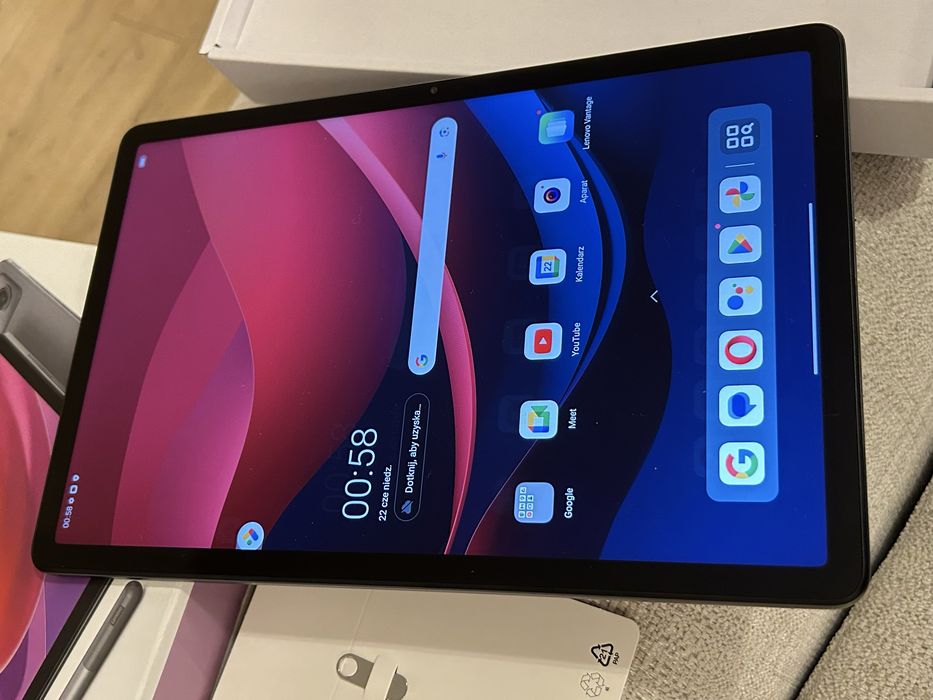 j. NOWY Tablet Lenovo Tab M11 TB330FU 10,95" 8/128GB Wi-Fi + Rysik