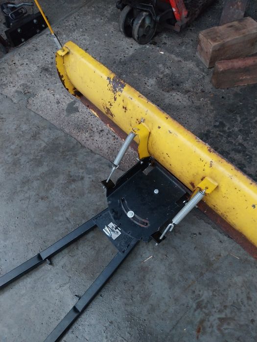 Pług śnieżny do quada