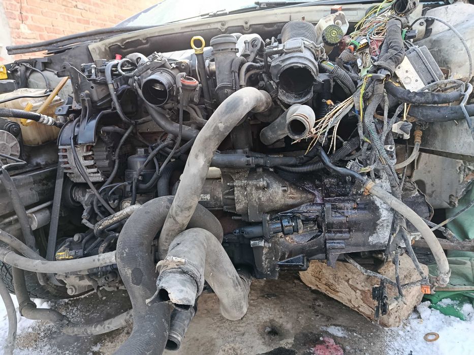 Продам власне авто після ДТП пежо 407 2.0 hdi