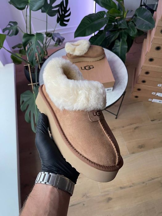 Зимні черевики UGG Coquette Platform Chestnut