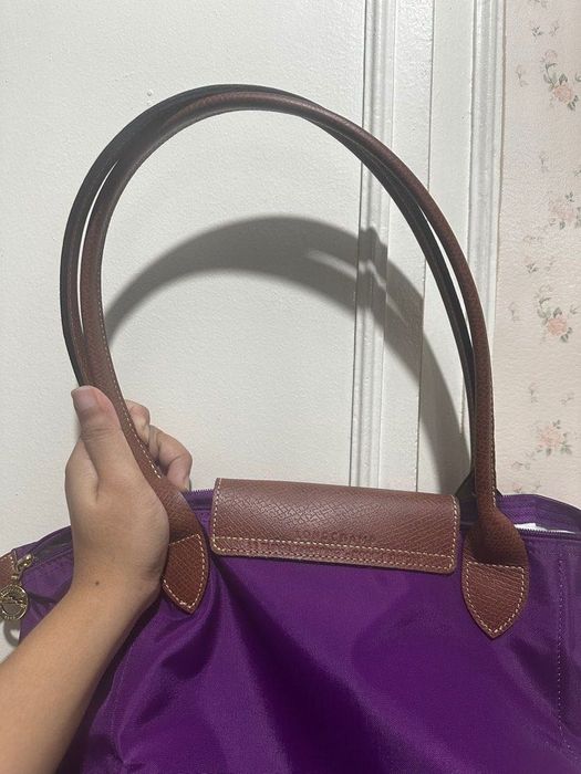 100% authentic Longchamp Le Pliage Handbag - Purple