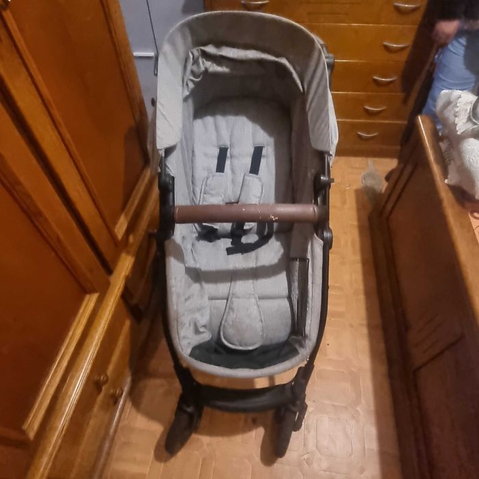 Carro de bebe relaxar e dormir