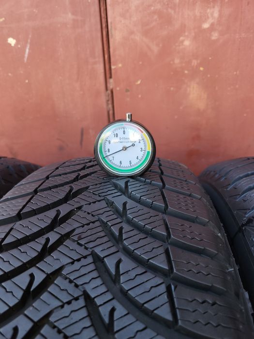 215/60/17 R17 Michelin Alpin A4 4шт ціна за 1шт шини