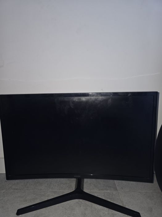 Monitor Zakrzywiony Samsung 24 cale S24C366EAU FullHD 75Hz