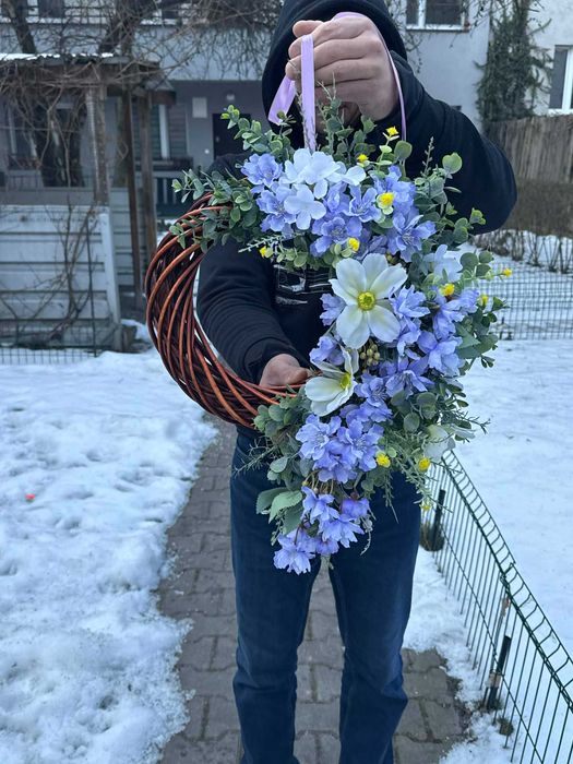 wianek wiosenny 40 cm sztuczne kwiaty wiklina