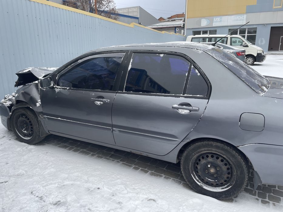 Авто Mitsubishi lancer9