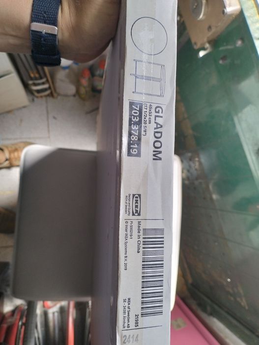 Mesa de apoio IKEA GLADOM novo
