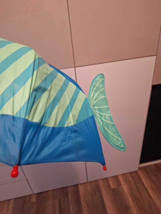 parasol dziecięcy stan dobry rybka