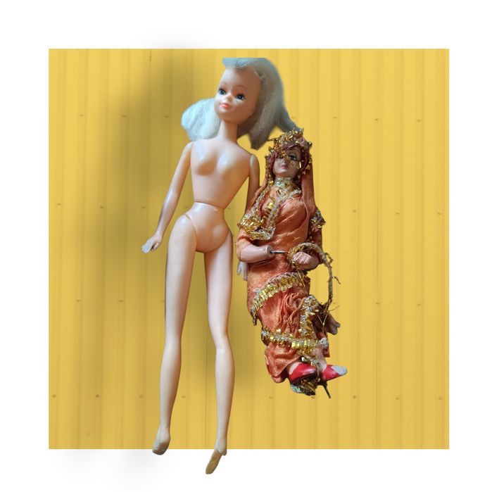 Продам одним лотом куклы