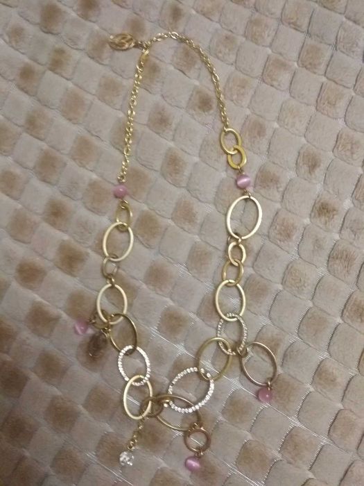 Набір avon ( кольє)