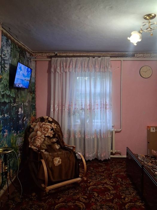 Продаж будинку з комунікаціями