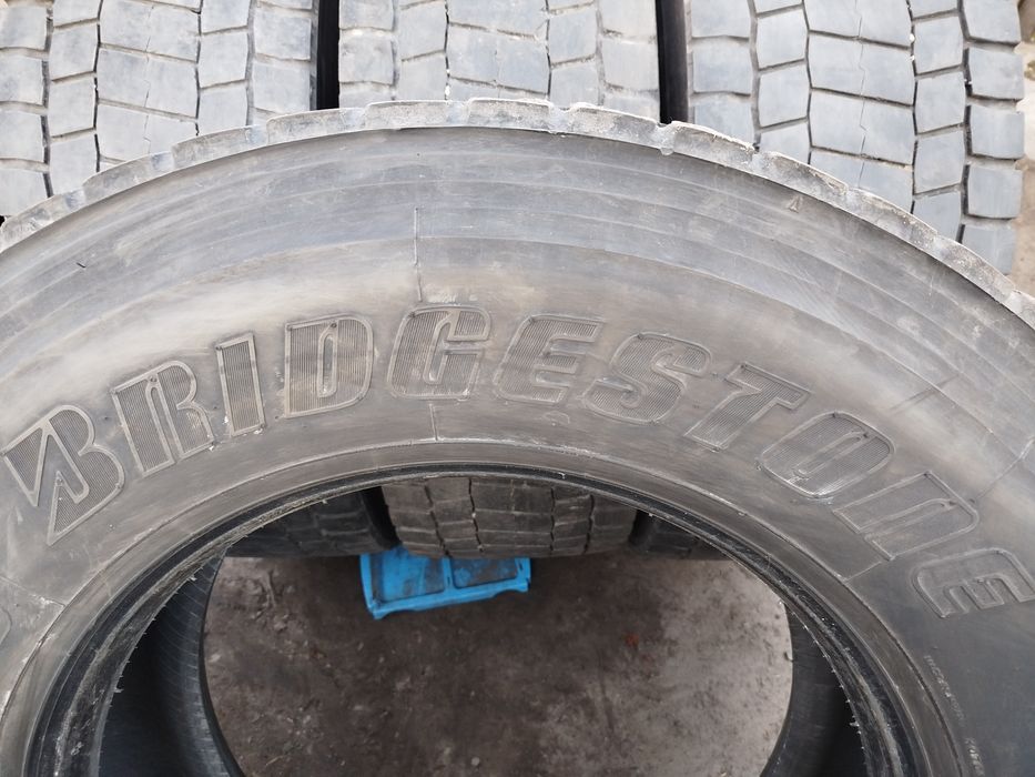 Шини BRIDGESTONE 315/70 R22.5