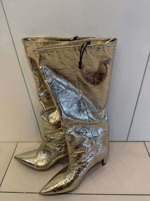 Чоботи золоті Zara