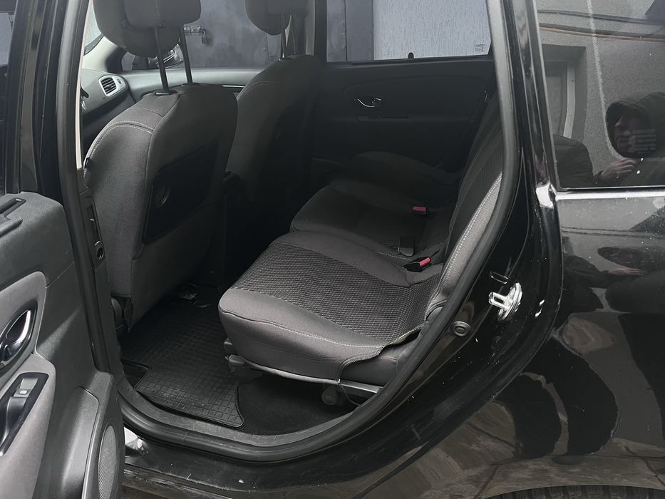 Renault Grand Scenic 3 2013 1.6