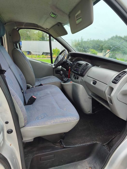 Carrinha Renault Trafic 1.9Cdi 9 lugares