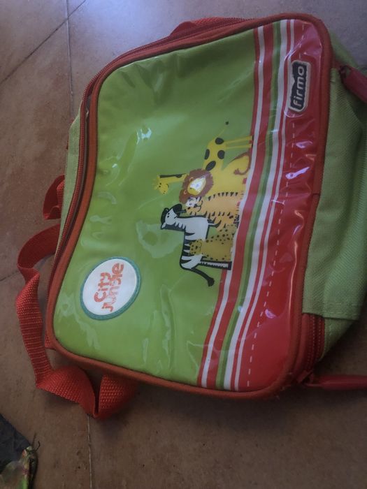 Mochilas / lancheiras escolares