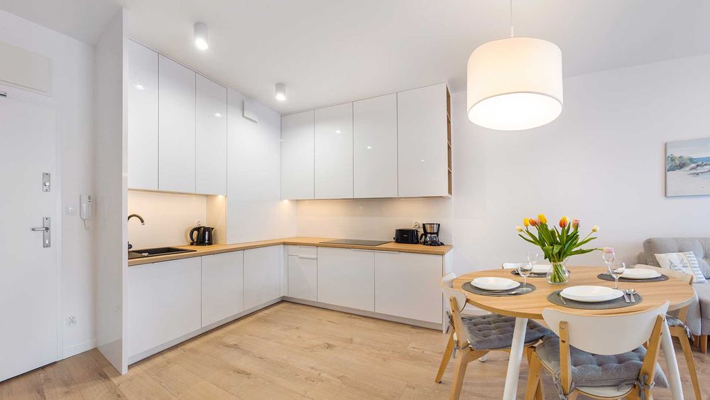 apartament nad morzem Mielno noclegi 4os. sauna siłownia TANIO