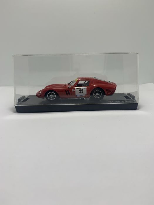 Ferrari GTO Targa Florio 89 Revell 1:43