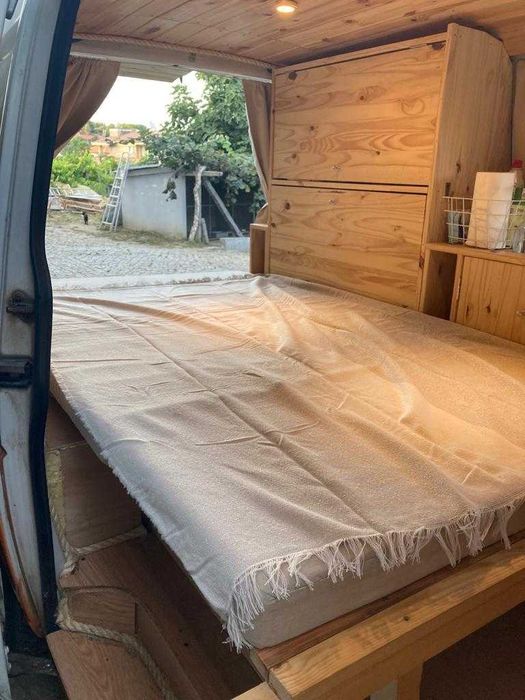 Campervan Pronta a Viajar - Legalizada como Especial Dormitório!