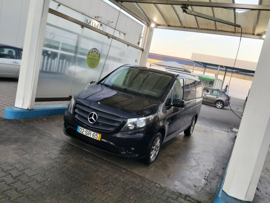 Mercedes  vitor 114
