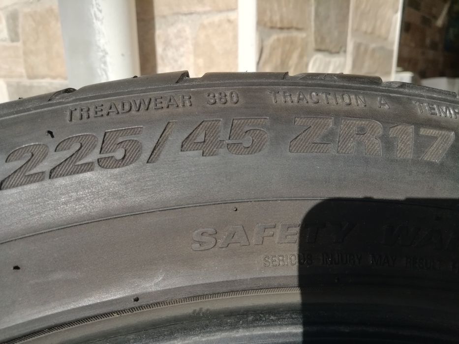 Pneu 225/45 ZR 17  91 W  Muito bom