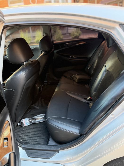 Продам hyundai sonata