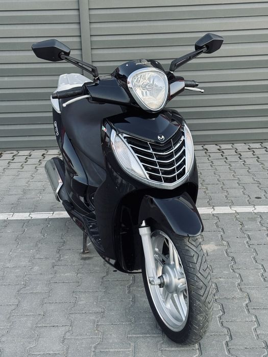 Malaguti centro 160ie (honda sh)