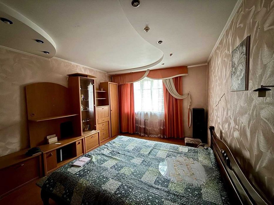 Продам будинок ремонт газ, світло, вода