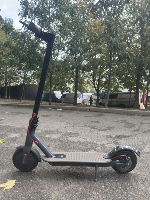 Продам Xiaomi M365 Pro