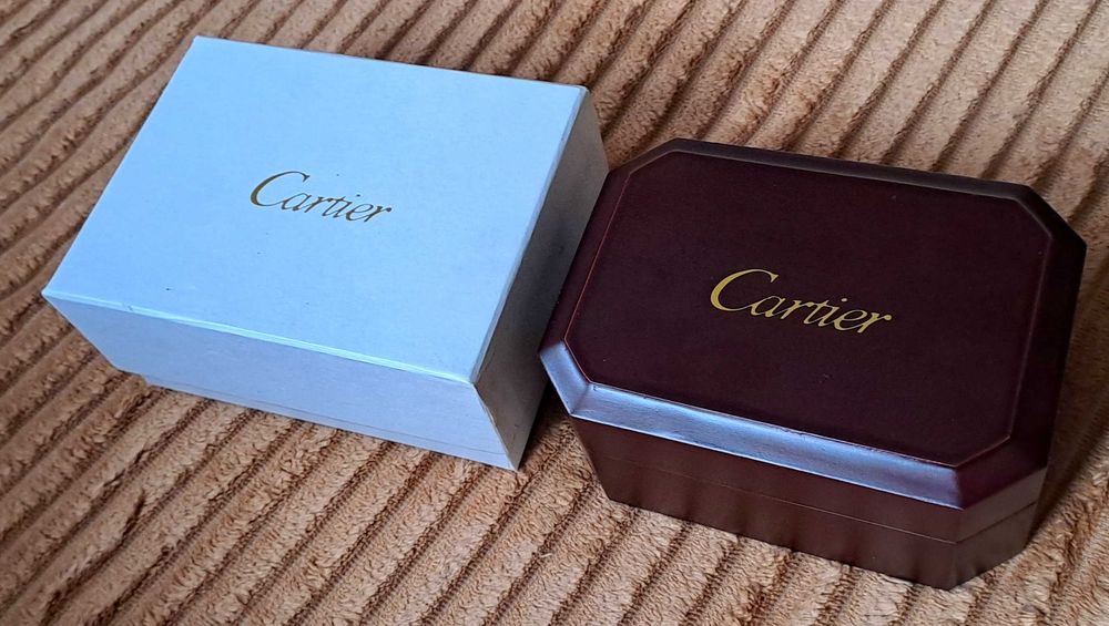 Бокси до годинників Cartier, Vacheron Constantin.