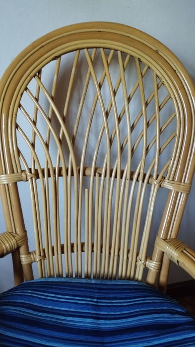 Conjunto de 4 Cadeiras de Bambu com Almofadas Azuis