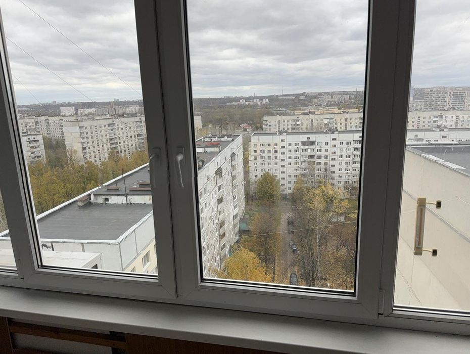 Сдам 4 ком квартира Салтовка,м.Студенческая