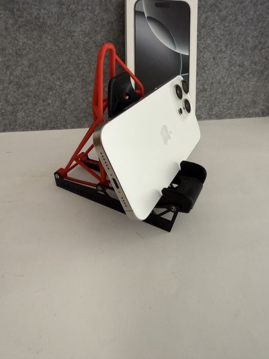 Troco/Vendo Iphone 16 Pro Max 256GB White titanium