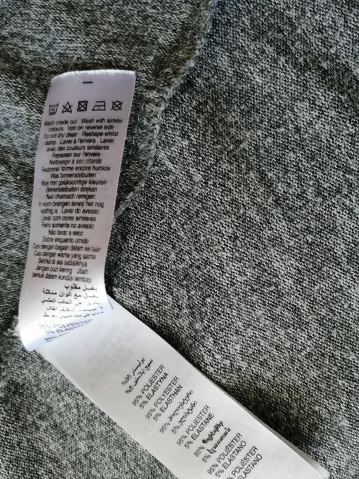 Bluzeczka z przedłużanymi bokami