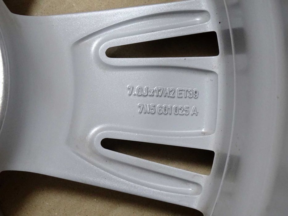 Felgi 17" SEAT Alhambra Altea Leon Exeo 5x112 Et39 Oryginał Wzmacniane