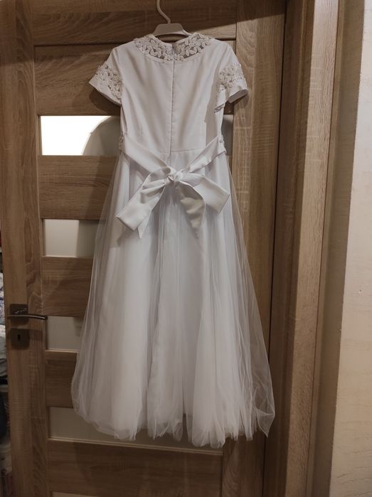 Sukienka komunijna 134