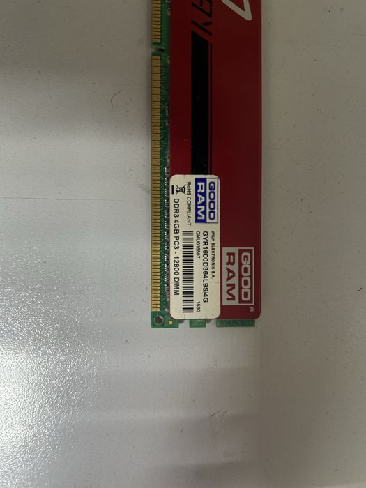 Оперативка GOODRAM 4 GB DDR3 1600 MHz (GYR1600D364L9S/4G)
