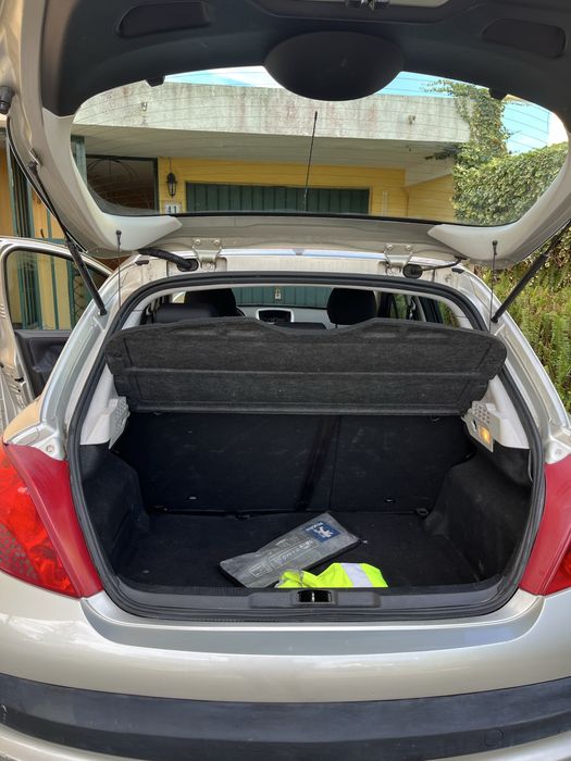 Carro peugeot 207