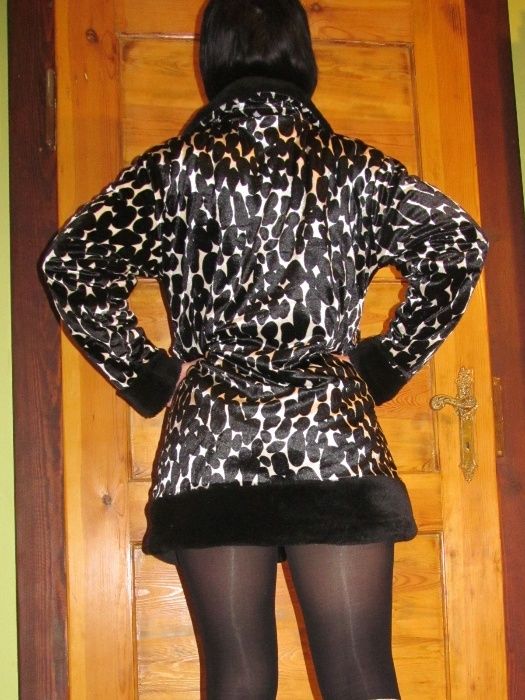 oryginalne ekskluzywne futerko płaszcz ciepły czarno-biały