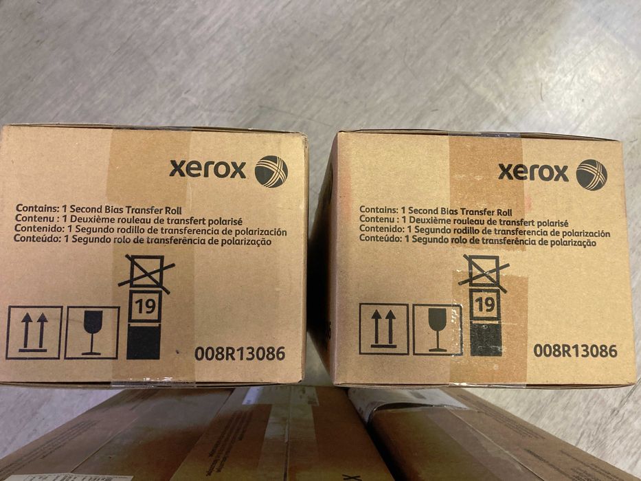 Toner Xerox e Rolo de transferencia