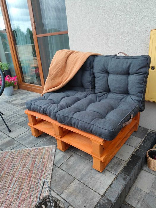 Ława ogrodowa z palet, impregnowana, poduszki w zestawie