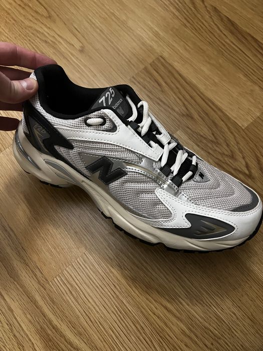 Кросівки New balance ml725ce