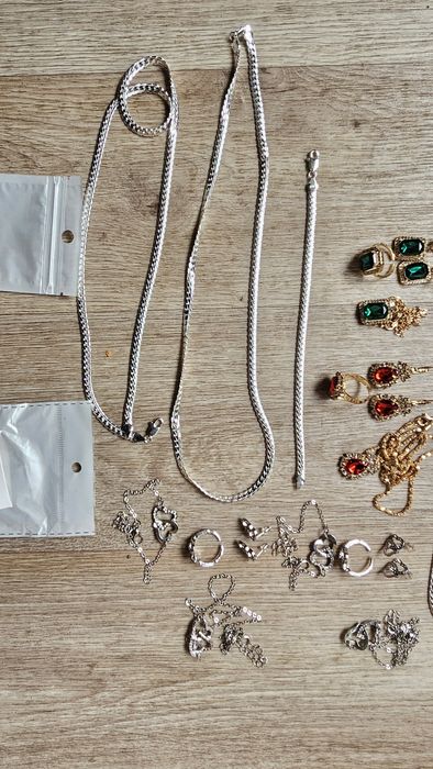 Біжутерія на всі смаки